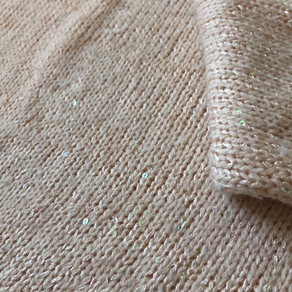 Forever 21 Sweater - Picture 3 of 5